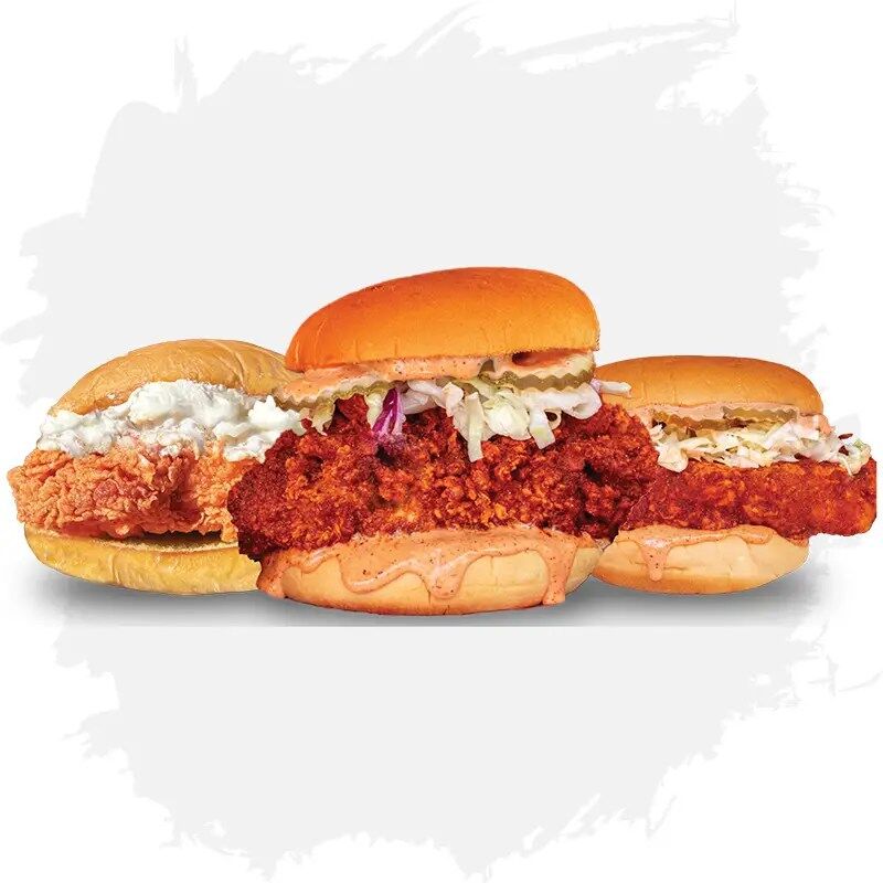 redhotchicken、お写真 The Red Chickz • The Crunchiest Hot Chicken